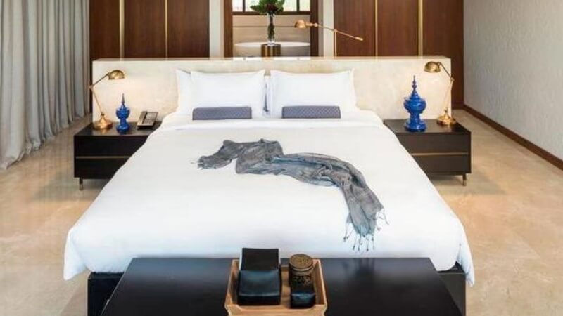 Prestige King Suite with Garden View
