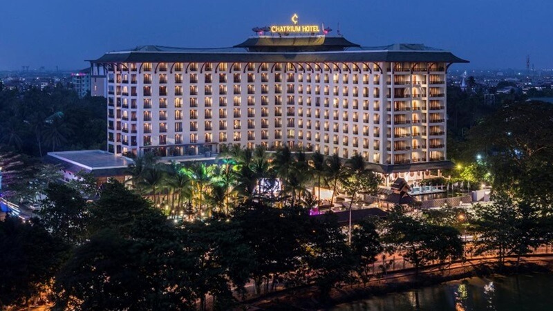 Chatrium Royal Lake Yangon