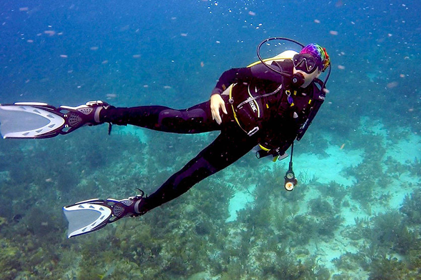 Ngapali diving to see ocean beauty at the bottom