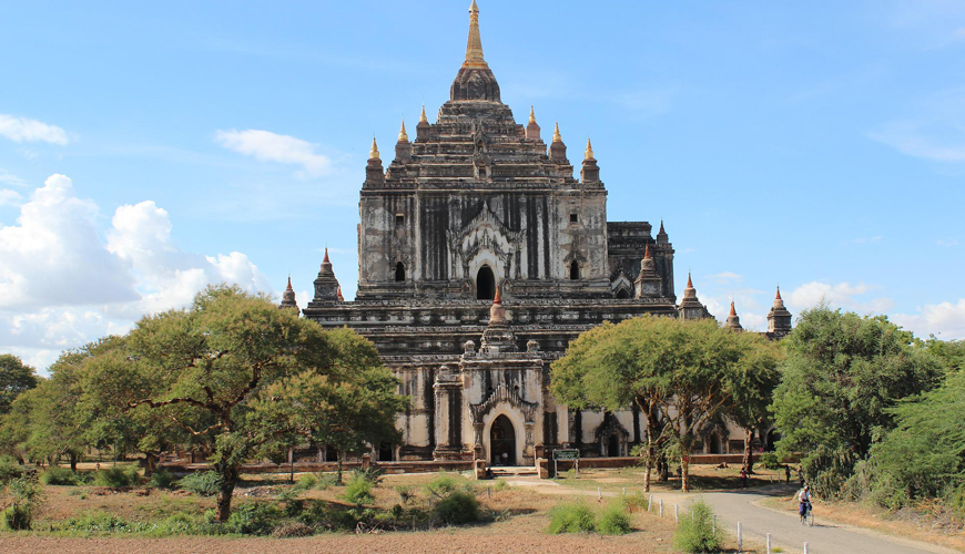 Bagan Sightseeing Biking Tour